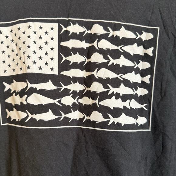 Columbia PFG Black with Fish Flag t-shirt size medium - Picture 6 of 6